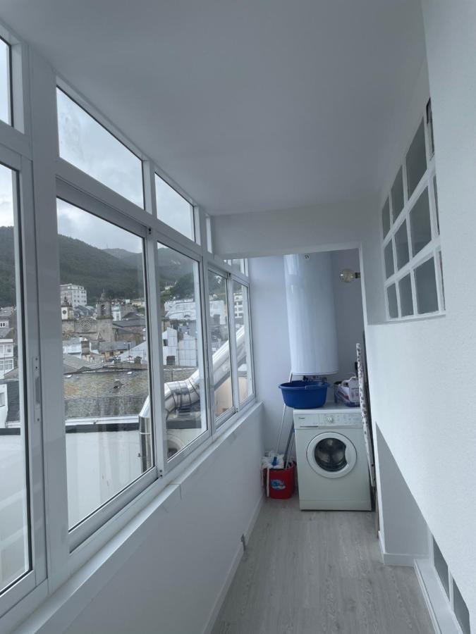 Golden Views Apartment Viveiro Luaran gambar