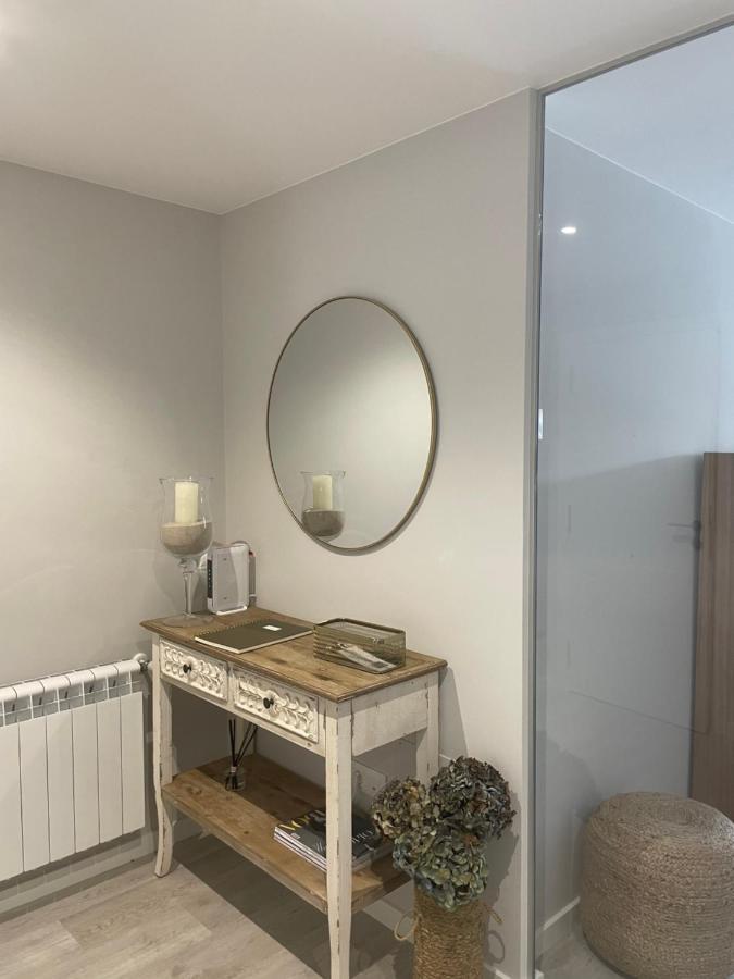 Golden Views Apartment Viveiro Luaran gambar