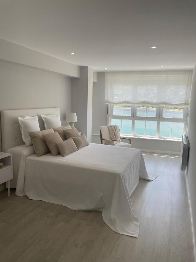 Golden Views Apartment Viveiro Luaran gambar