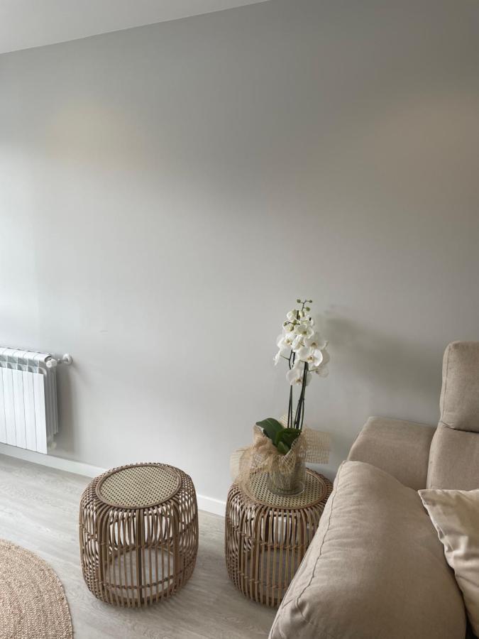Golden Views Apartment Viveiro Luaran gambar