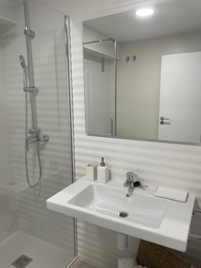 Golden Views Apartment Viveiro Luaran gambar