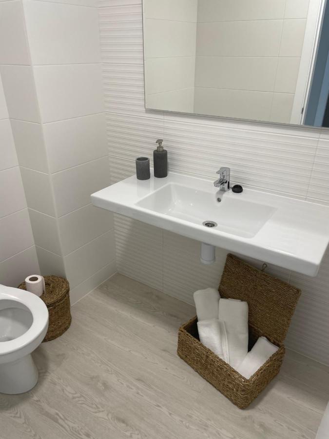 Golden Views Apartment Viveiro Luaran gambar